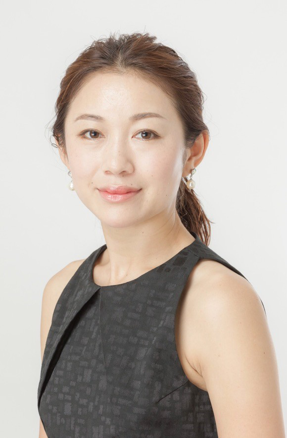 入江朋子氏